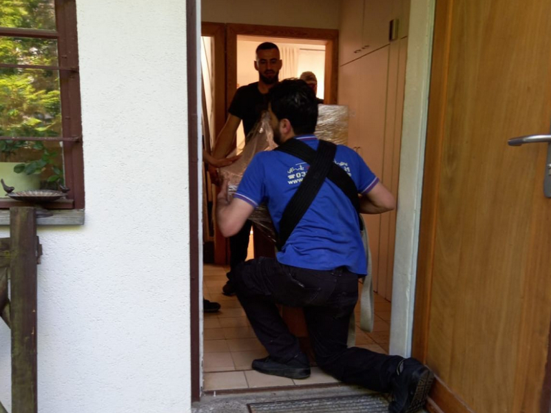 Hansen Team beim Umzug